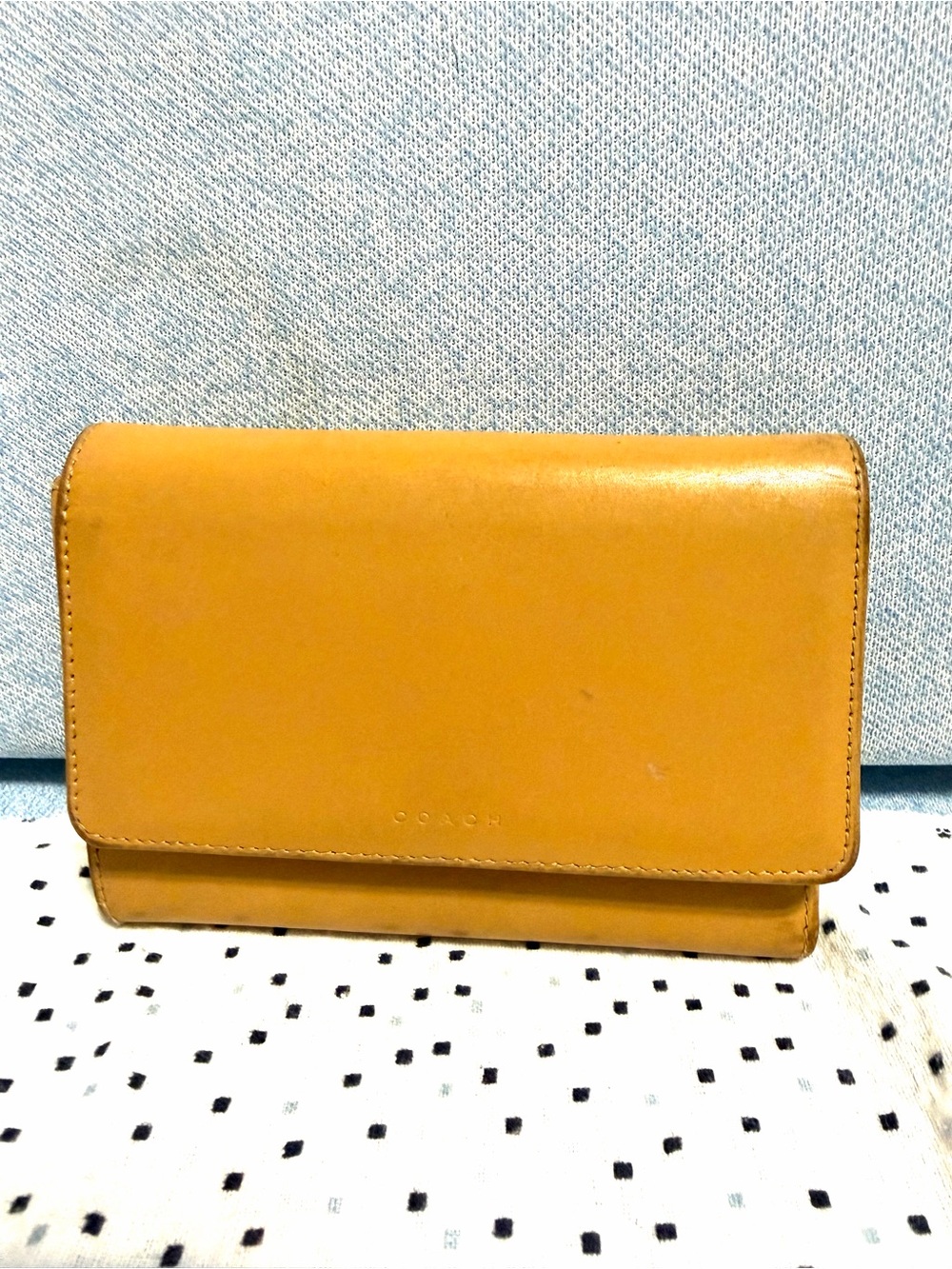 Vintage COACH British Tan Leather Trifold Wallet - Unisex Heritage Piece - Picture 11 of 11